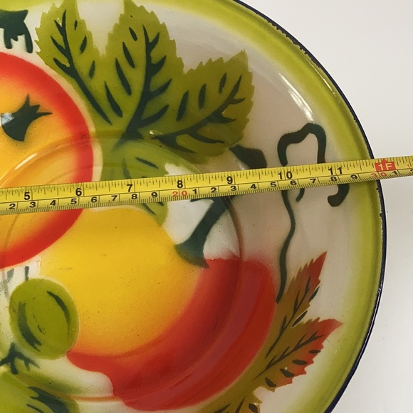 Vintage enamelware harvesting bowl gathering bowl farmhouse decor tomato pattern - Picture 8 of 12